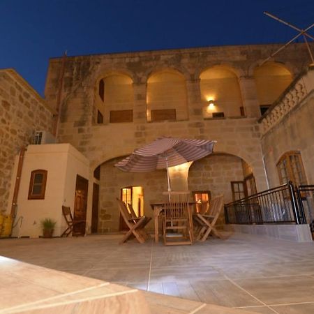 Mikiel U Rosa Holiday Farmhouse With Large Private Pool Zebbug  Exterior photo